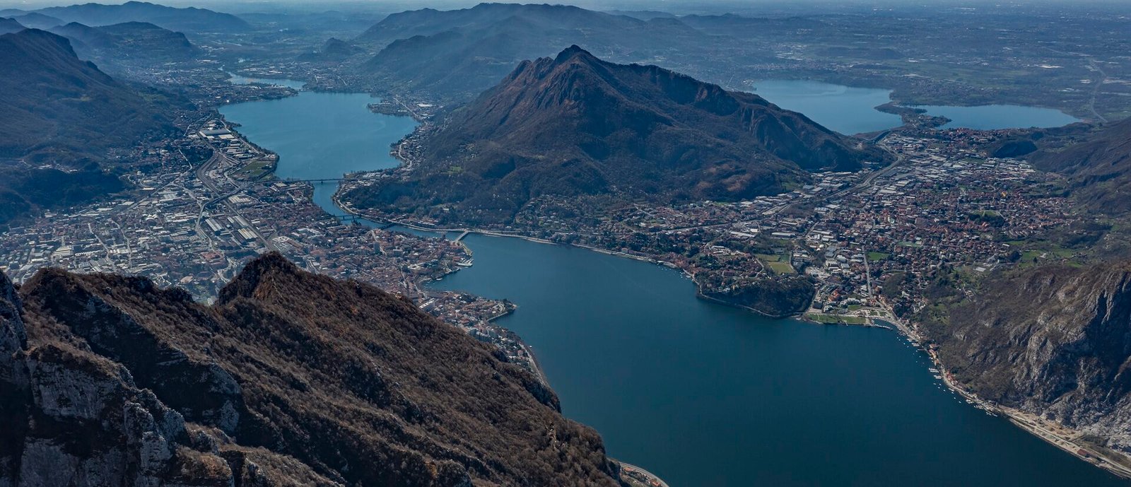 Bed and Breakfast a Lecco Bed and Breakfast a Lecco